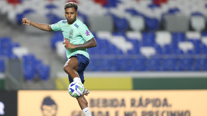 Atacante Rodrygo em treino da seleção brasileira no Estádio Mangueirão, em Belém