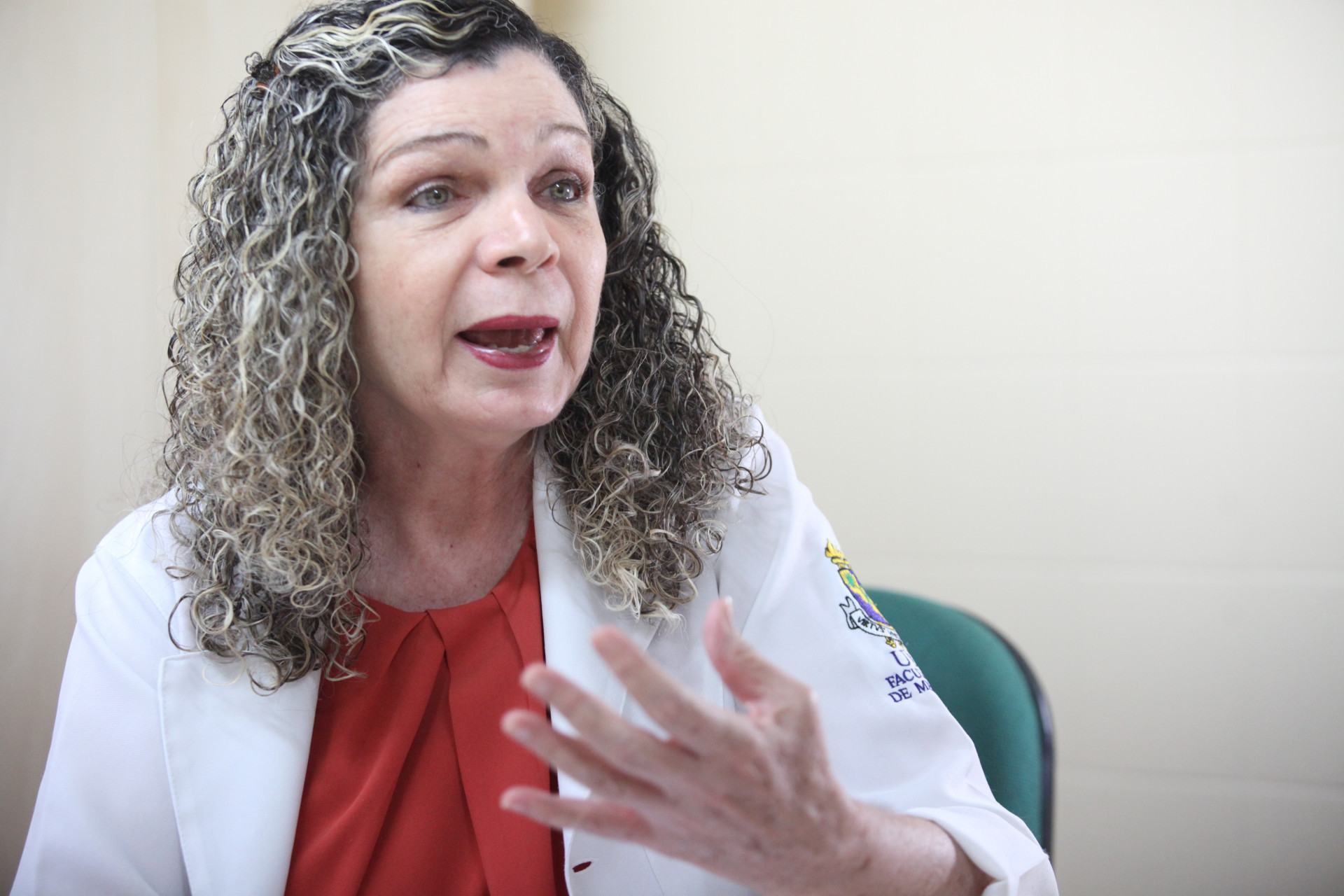 ￼Zenilda Bruno, chefe da Divisão Médica da Meac (Foto: FÁBIO LIMA)