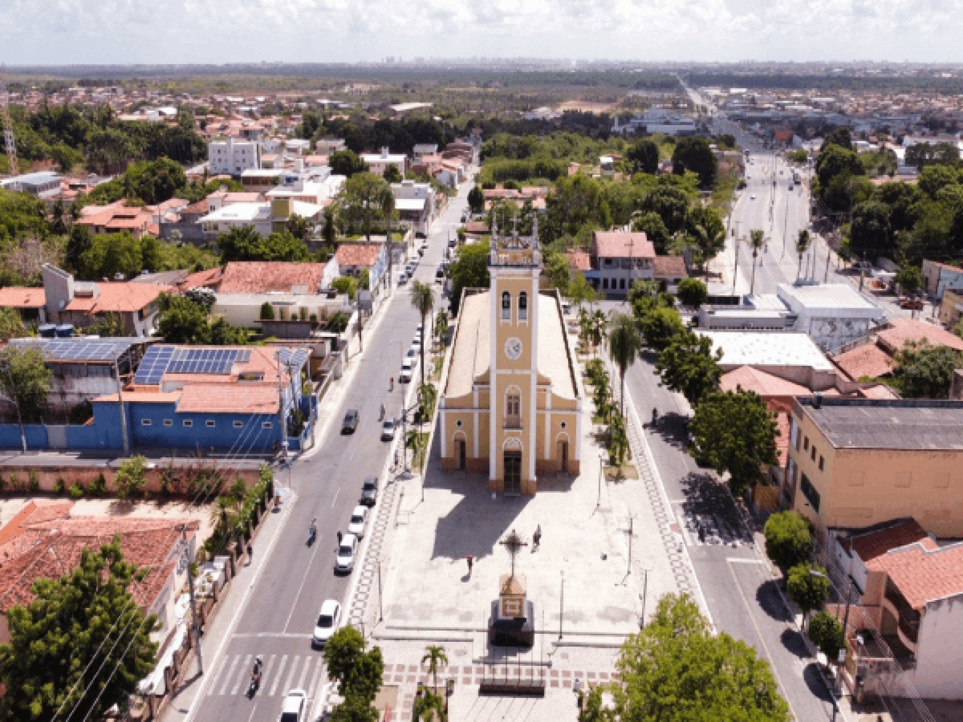 Escola Pública Municipal Domingos de Abreu Brasileiro, localizada em Caucaia  (Foto: Reprodução / Prefeitura de Caucaia )