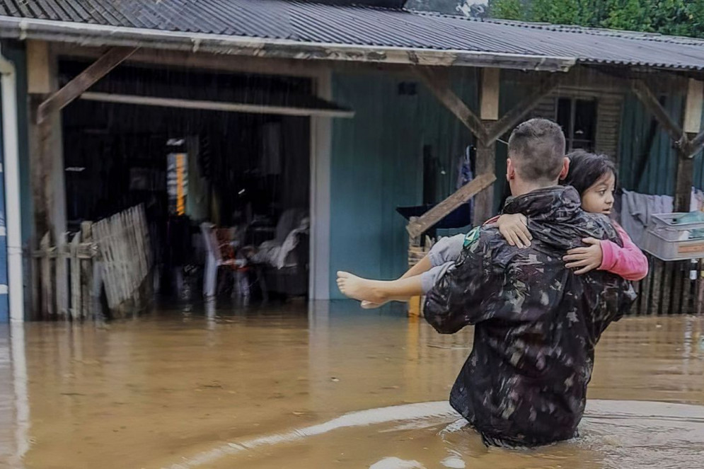 Inteligência artificial ajuda a identificar padrões climáticos complexos(Foto: Exército Brasileiro/Twitter)