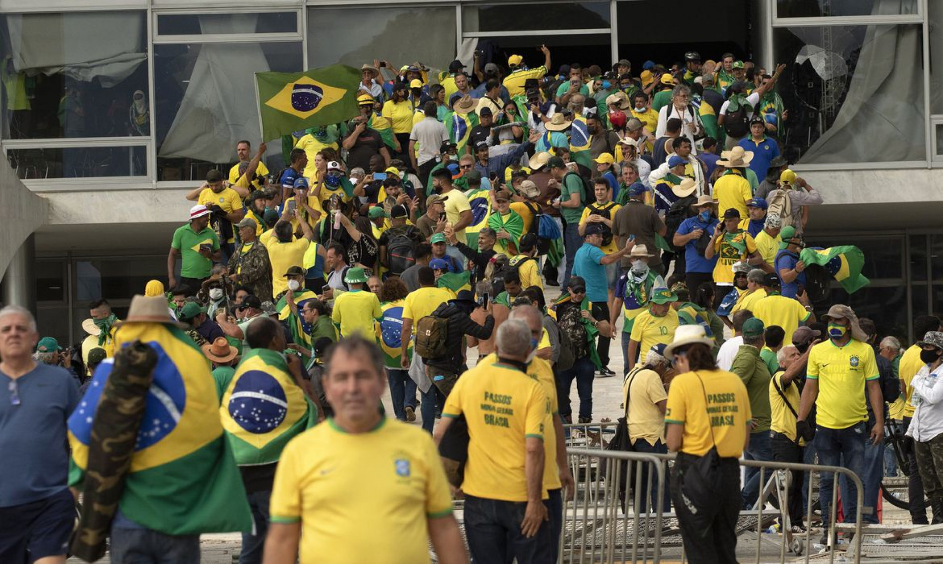 Golpistas 8 de janeiro             (Foto: Joedson Alves/Agencia Brasil)