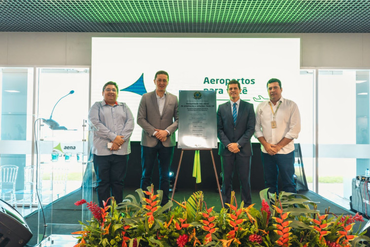 Solenidade que reinaugurou a estrutura do Aeroporto Orlando Bezerra de Menezes contou com a presença da cúpula da Aena Brasil e o prefeito de Juazeiro do Norte, Glêdson Bezerra