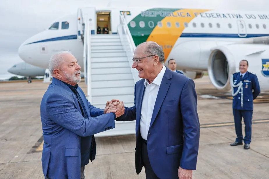 Lula fará viagem para Cuba