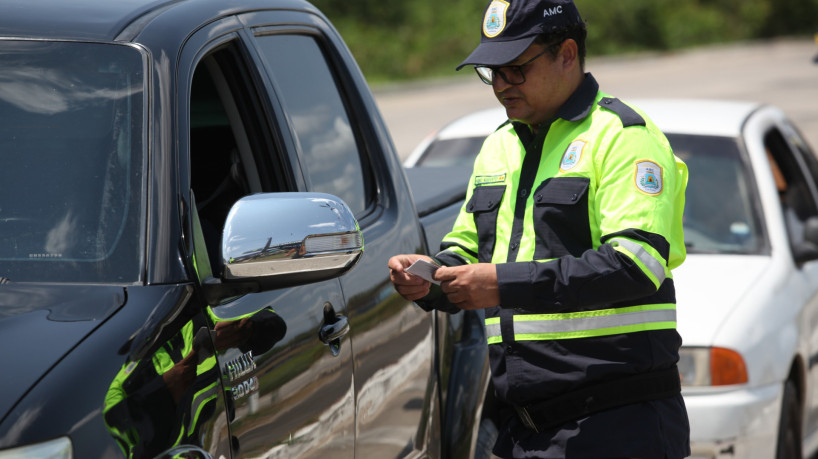 Rodovias terão operações de fiscalização da PRF e PM-CE. Confira recomendações de segurança