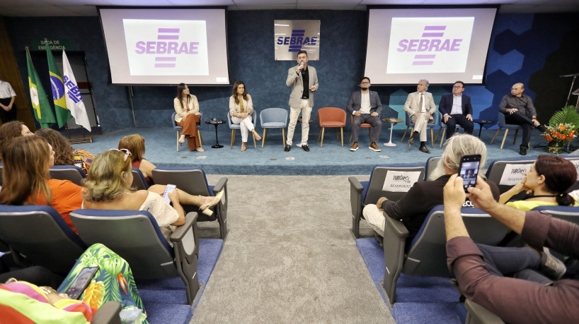 Evento da ABBTUR em alusão ao Dia Mundial do Turismo trouxe discussões sobre o futuro sustentável do setor no Estado.