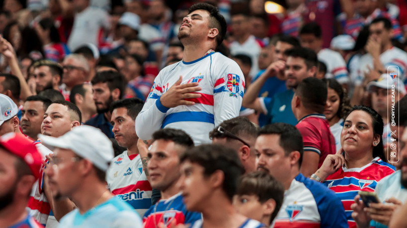 Torcida do Fortaleza durante vitória contra o Corinthians, pela Série A, por 2 a 1