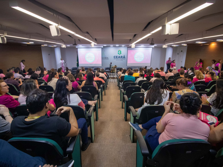 FORTALEZA, CEARÁ, BRASIL, 04-10-2023: Vice Governadora Jade Romero e Secretária Mariana Maia em abertura da campanha do Outubro Rosa. (Foto: Samuel Setubal/ O Povo)