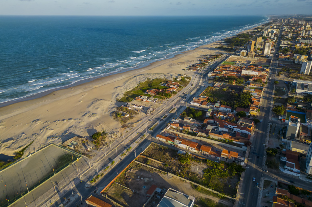  Local em que a CAGECE pretende construir uma usina de dessanilização na Praia do Futuro (Foto: FCO FONTENELE)