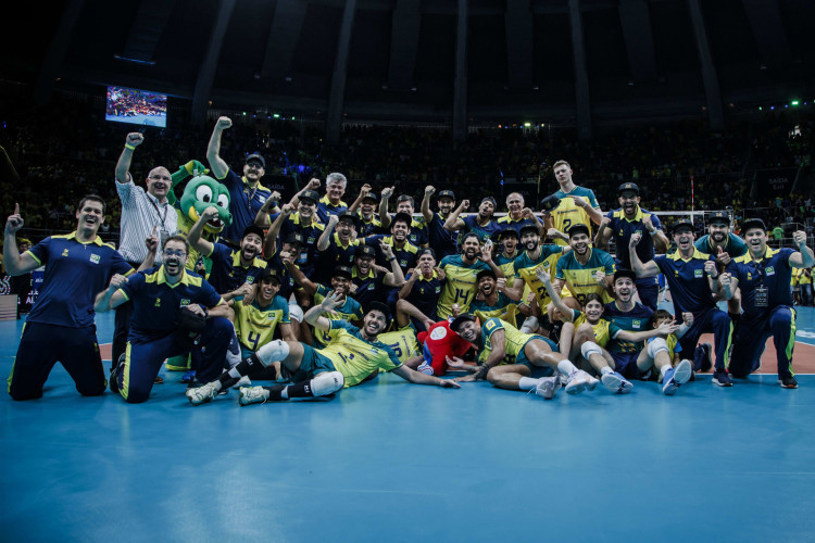 Vôlei Brasil bate Itália no tiebreak e conquista vaga nas Olimpíadas