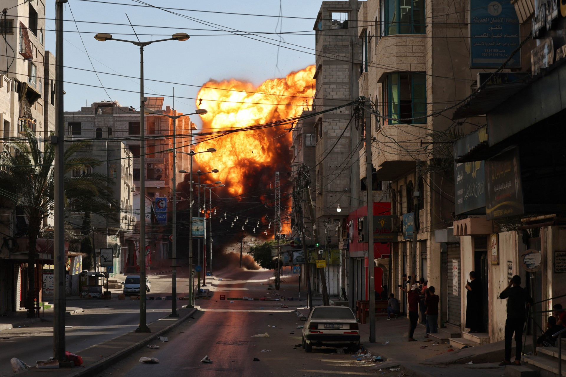 ￼O TOTAL de mortes no conflito entre Israel e Hamas ultrapassa os milhares, segundo as autoridades (Foto: MOHAMMED ABED / AFP)