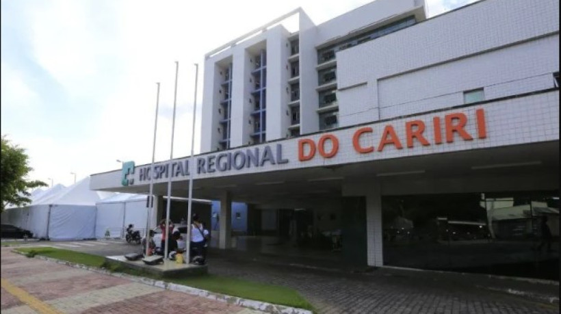 Fachada do Hospital Regional do Cariri (HRC), em Juazeiro do Norte