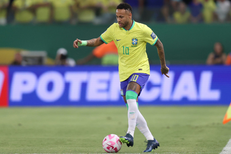 Atacante Neymar no jogo Brasil x Venezuela, na Arena Pantanal, pelas Eliminatórias da Copa