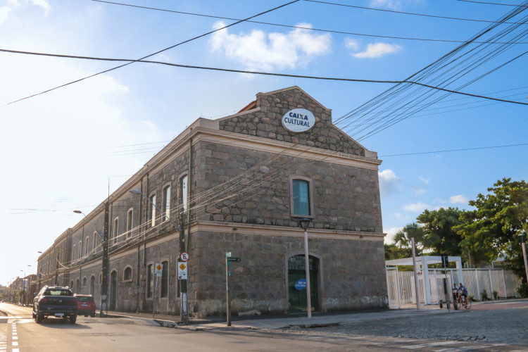 FORTALEZA, CEARÁ, BRASIL 16-10-2023: foto:Fachada da Caixa Cultural. (Foto: Yuri Allen/Especial para  O Povo)