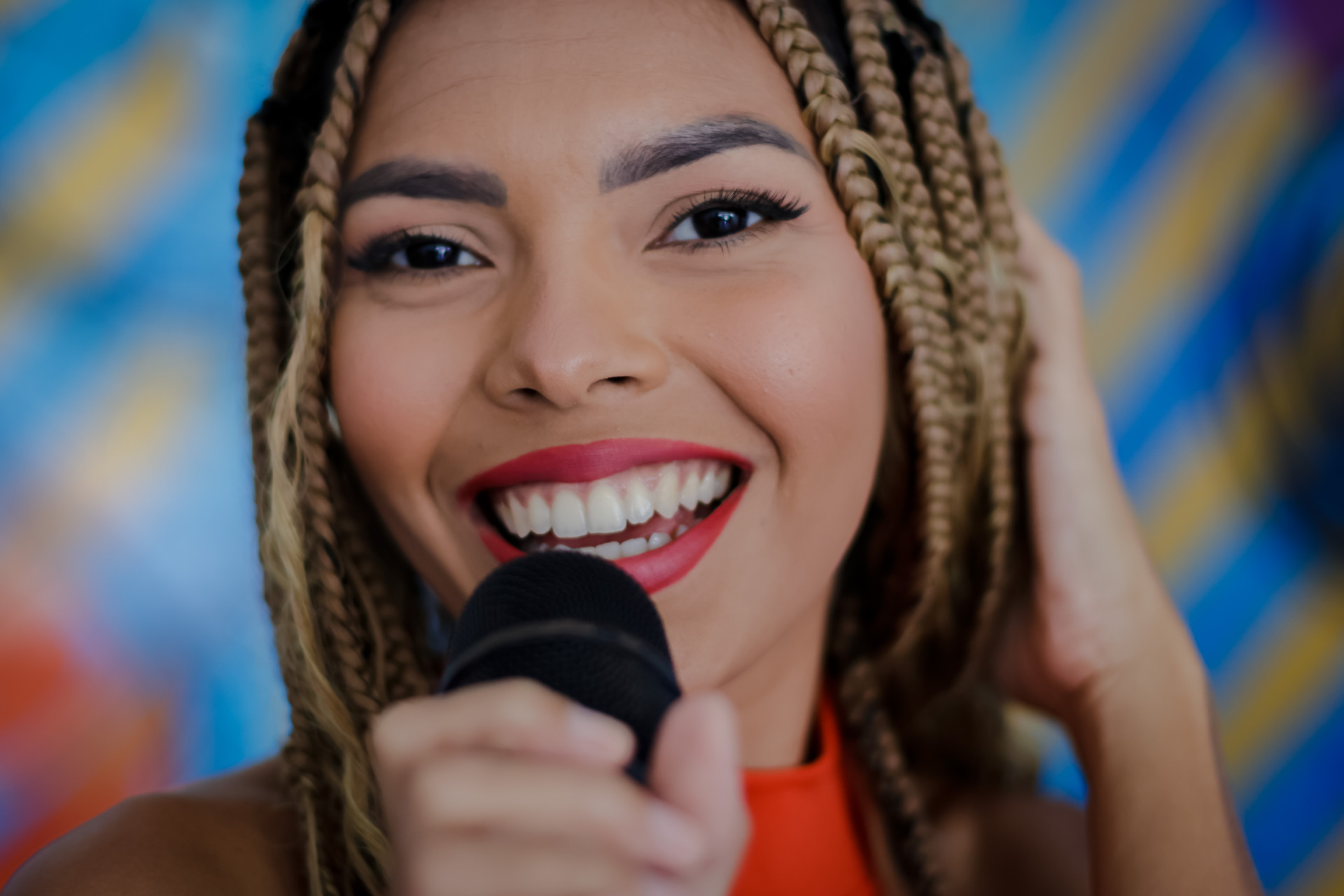 Vanessa, A Cantora compartilha momentos da trajetória pessoal e musical (Foto: AURÉLIO ALVES)