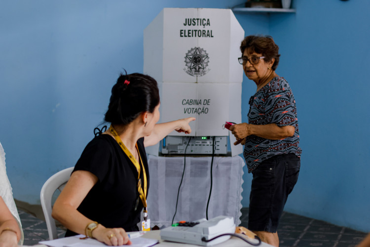 Moradores da Vila Vicentina participaram da eleição do conselho da Zeis do bairro Dionísio Torres  