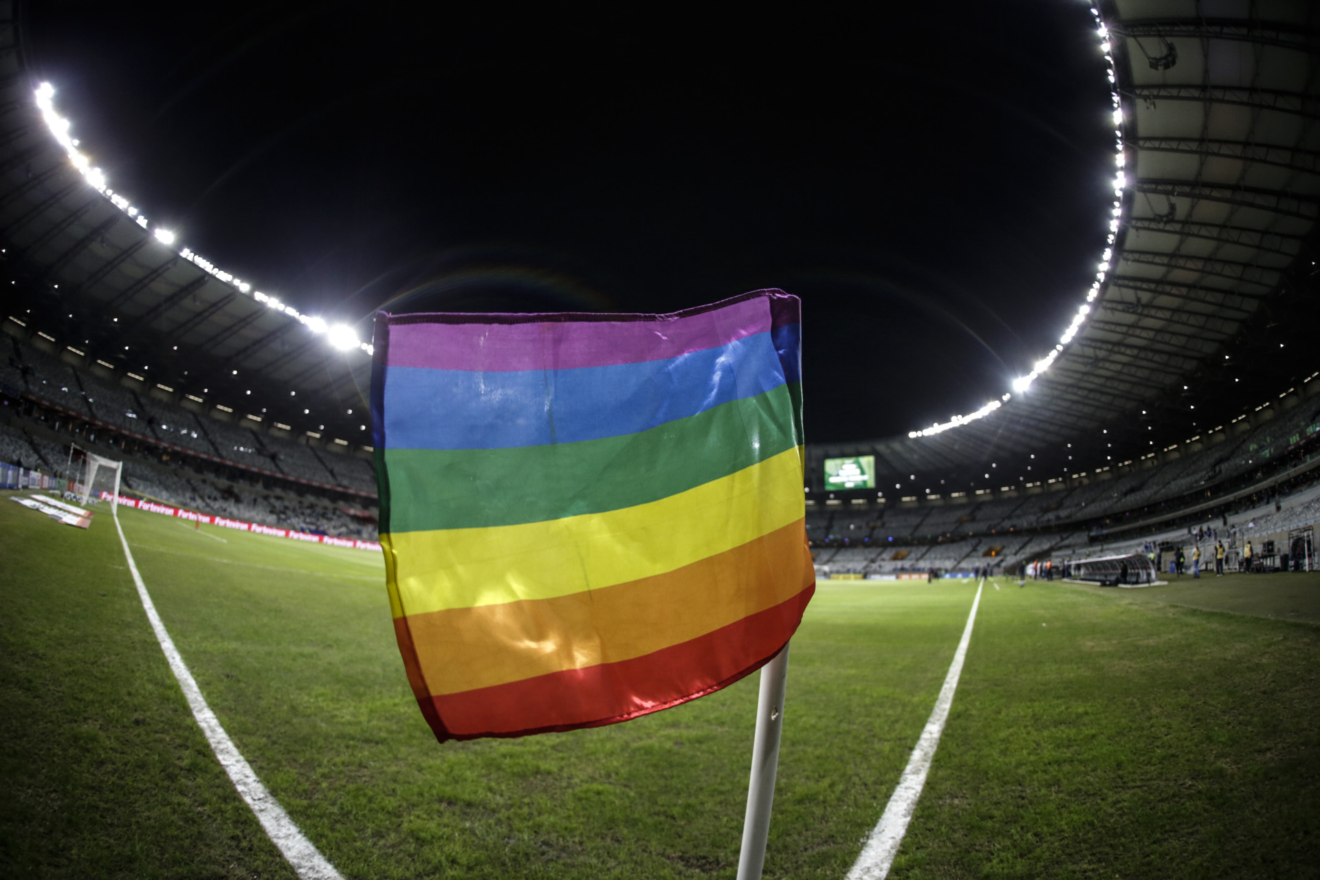 Esta coluna é sobre direitos humanos, sobre esporte, sobre política e sobre LGBTs, como eu (Foto: Staff Images / Cruzeiro)