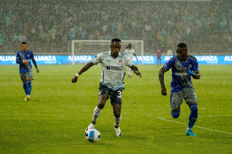 Jogo da LDU é interrompido devido a tempestade na cidade de Quito