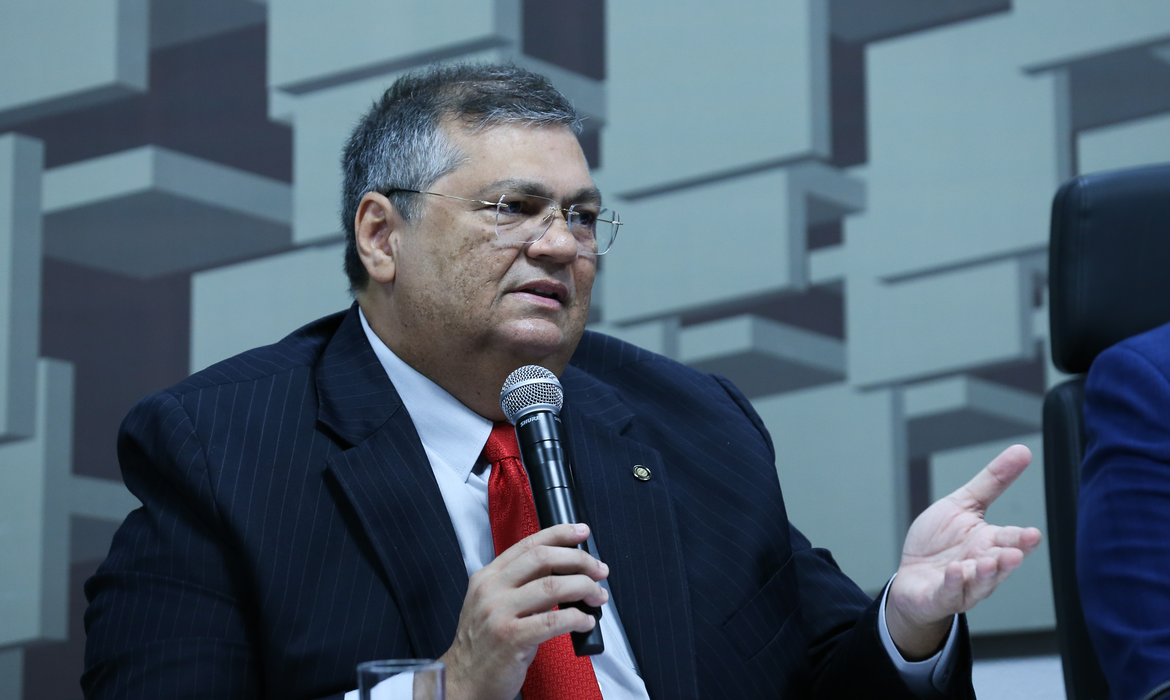 Dino nega cortes orçamentários para segurança pública em 2024