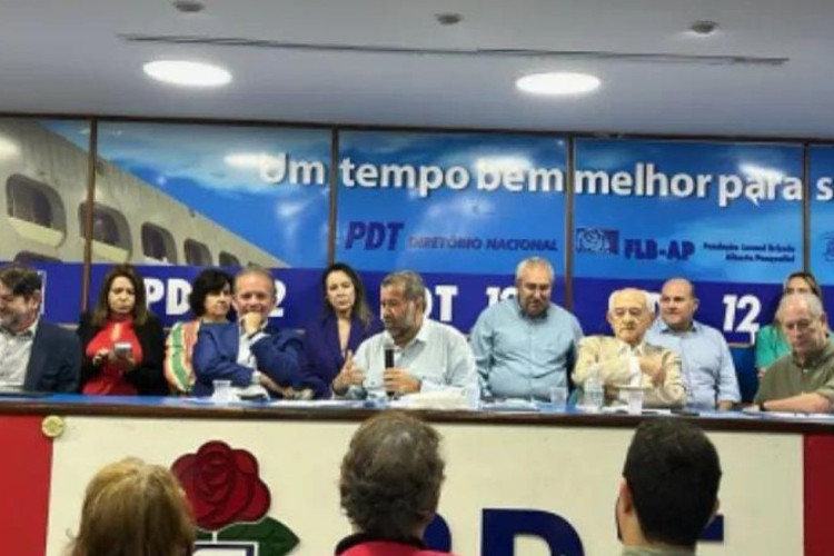 Reunião do comando nacional do PDT que decidiu pela intervenção no Ceará 