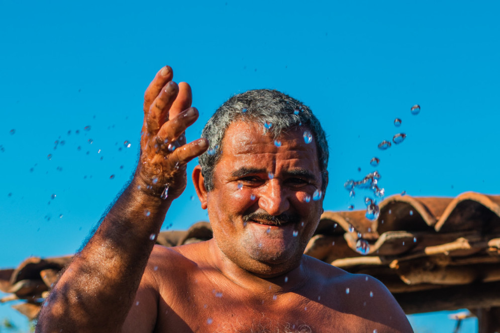  Francisco Everardo, contemplado com cisterna no município de Maranguape (Foto: FERNANDA BARROS)