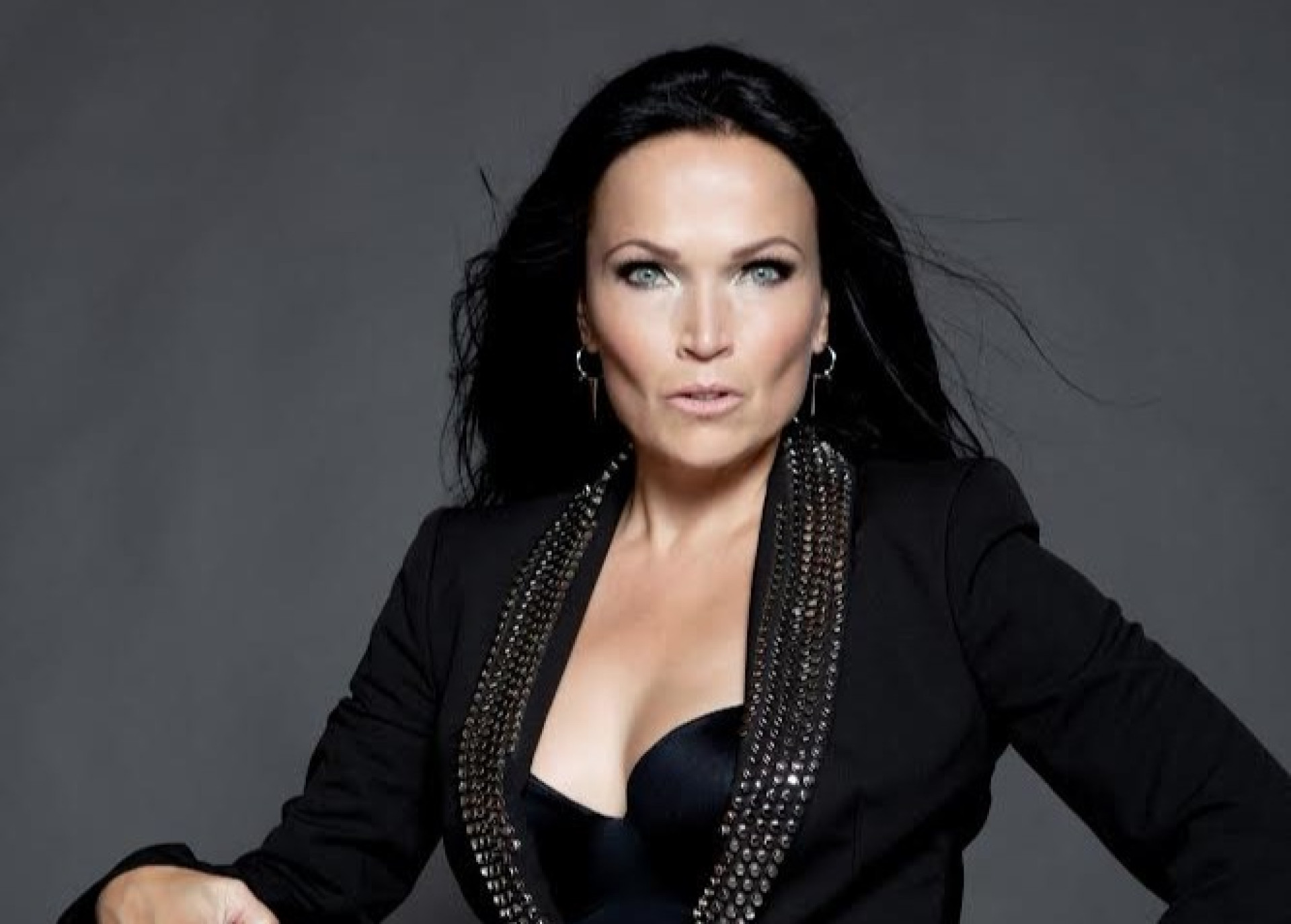 Tarja Turunen, ex-integrante da banda de metal Nightwish, fará show em Fortaleza em 2024 (Foto: Toplink/Divulgação)