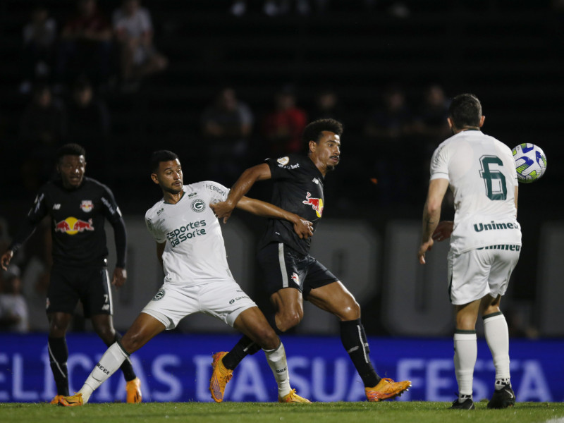 Goiás x Bragantino: onde assistir ao vivo, horário e escalações, brasileirão série a