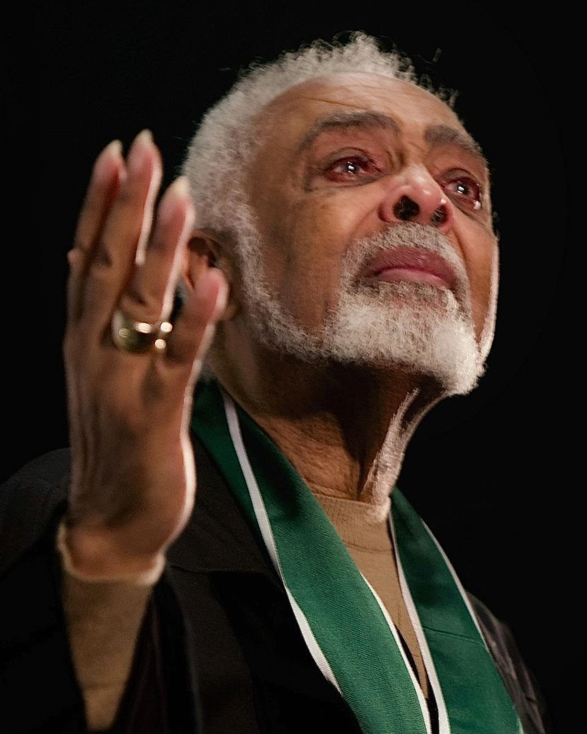 Gilberto Gil recebe título 'doutor honoris causa' pela Universidade Nova de Lisboa, em Portugal (Foto: Nattannaella/ Reprodução/ Instagram @gilbertogil)