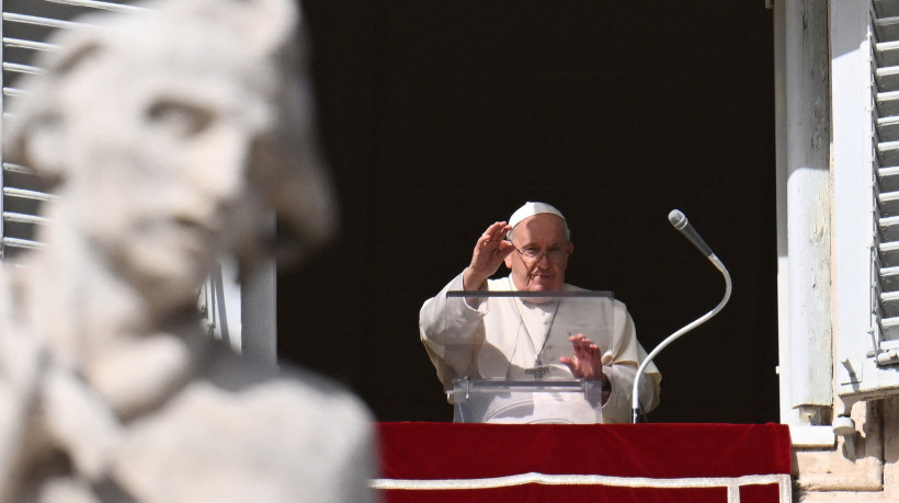 ￼Papa Francisco durante celebração neste domingo no Vaticano