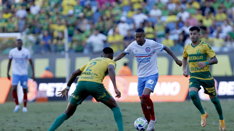 Bahia e Cuiabá se enfrentam pelo Brasileirão Série A hoje, 9; onde assistir ao vivo aos jogos do dia e horário do jogo.