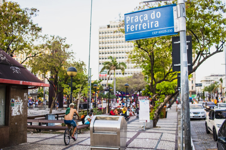 Praça do Ferreira passará por requalificação, uma parceria entre CDL e Prefeitura de Fortaleza. 