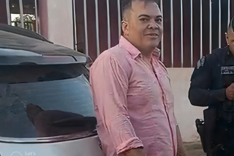 Delegado Paulo Hernesto foi filmado agredindo uma mulher em Aurora, no Ceará