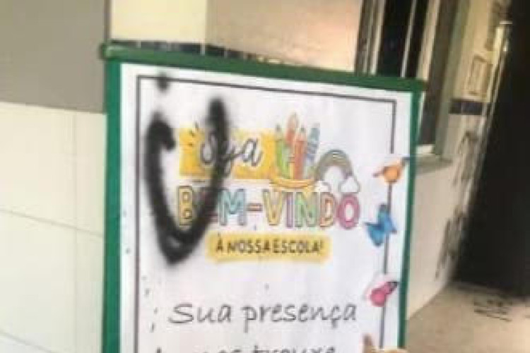 Escola foi invadida e pichada em Bela Cruz, no Ceará