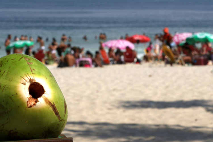 Calor aumenta e Rio registra sensação recorde de 58,5°C de manhã