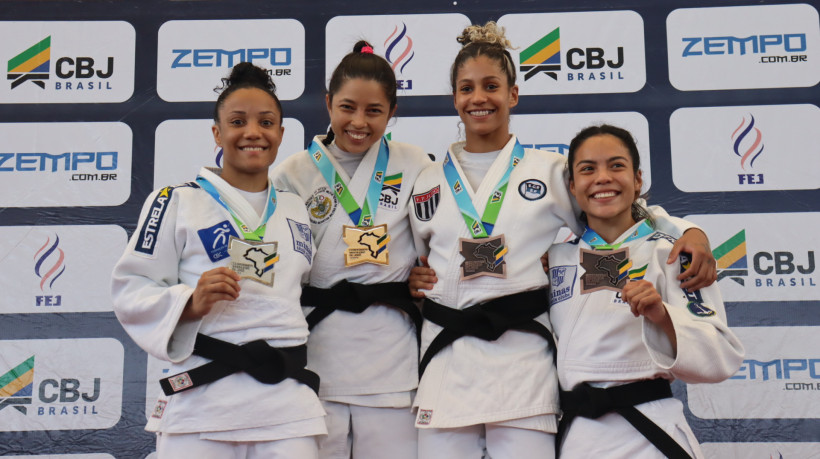 Yasmim Lima no pódio do Campeonato Brasileiro de Judô 2023