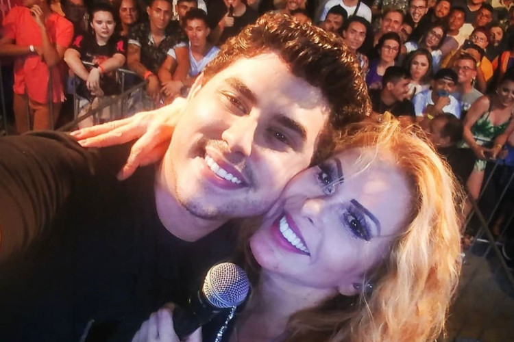 Conheça cover vocal de Joelma.