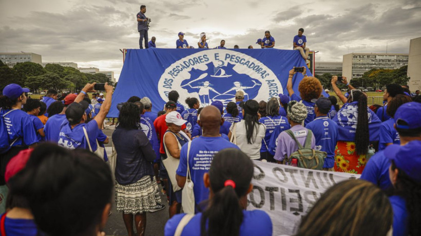 Pescadores artesanais fazem ato por territórios e justiça ambiental