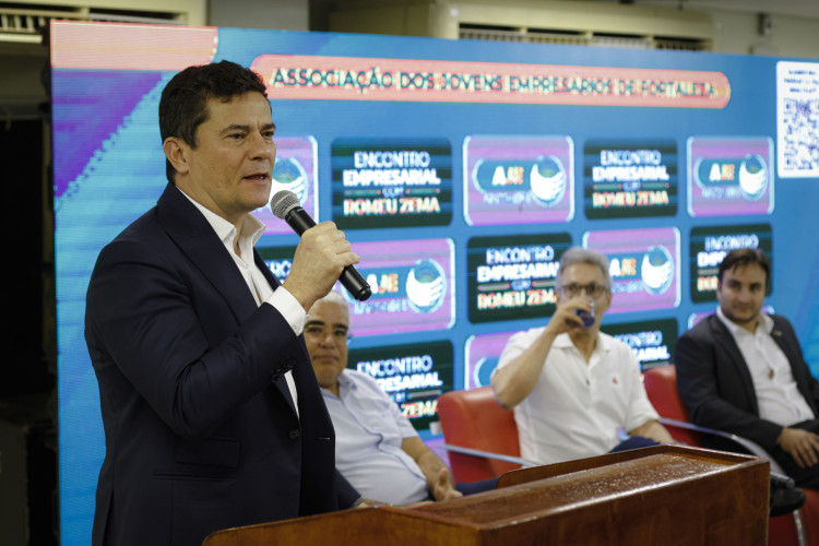 FORTALEZA-CE, BRASIL, 24-11-2023: Sergio Moro. Partido Novo. Palestra de Romeu Zemo, governador de Minas Gerais, com presença de Sergio Moro e Eduardo Girão. (Foto: Aurelio Alves/O Povo)