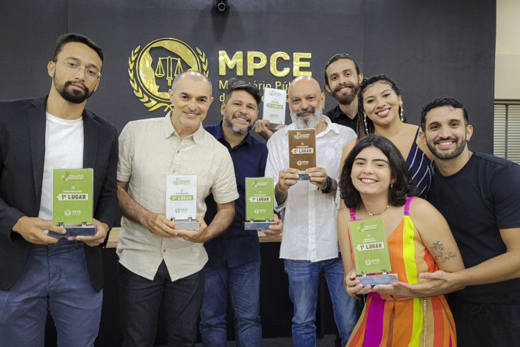 ￼JORNALISTAS premiados pelo MPCE