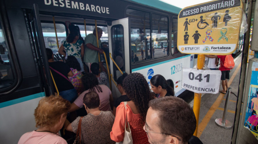 O Programa VaiVem vai ser sancionado nesta segunda-feira, 11, pelo governador do Ceará Elmano de Freitas 