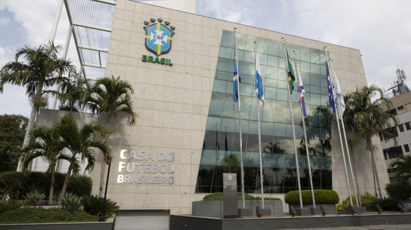 Imagens da fachada da sede da CBF, localizada na Barra da Tijuca, no Rio de Janeiro. 