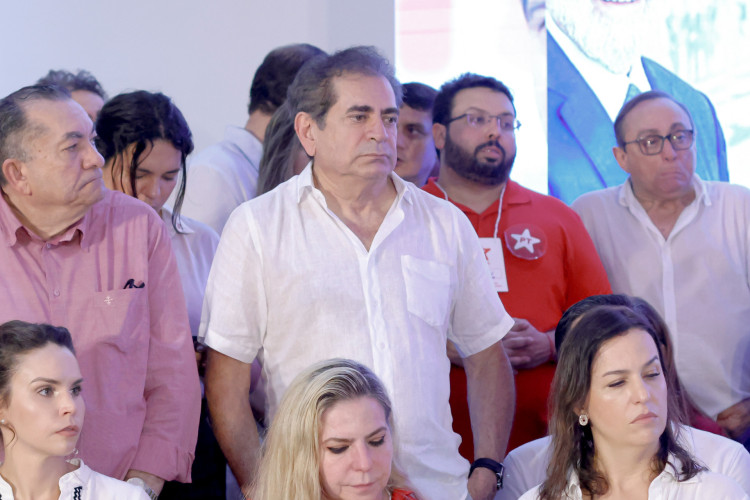 FORTALEZA-CE, BRASIL, 17-12-2023: Zezinho Albuquerque. Evandro Leitão se filia ao PT, em evento com presença de Camilo Santana / Elmano de Freitas / Jose Guimarães / Augusta Brito e aliados de varios partidos. (Foto: Aurelio Alves/O Povo)