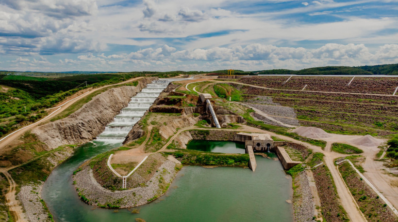 BARRAGEM de Jati, com passagem das aguas do Rio São Francisco 