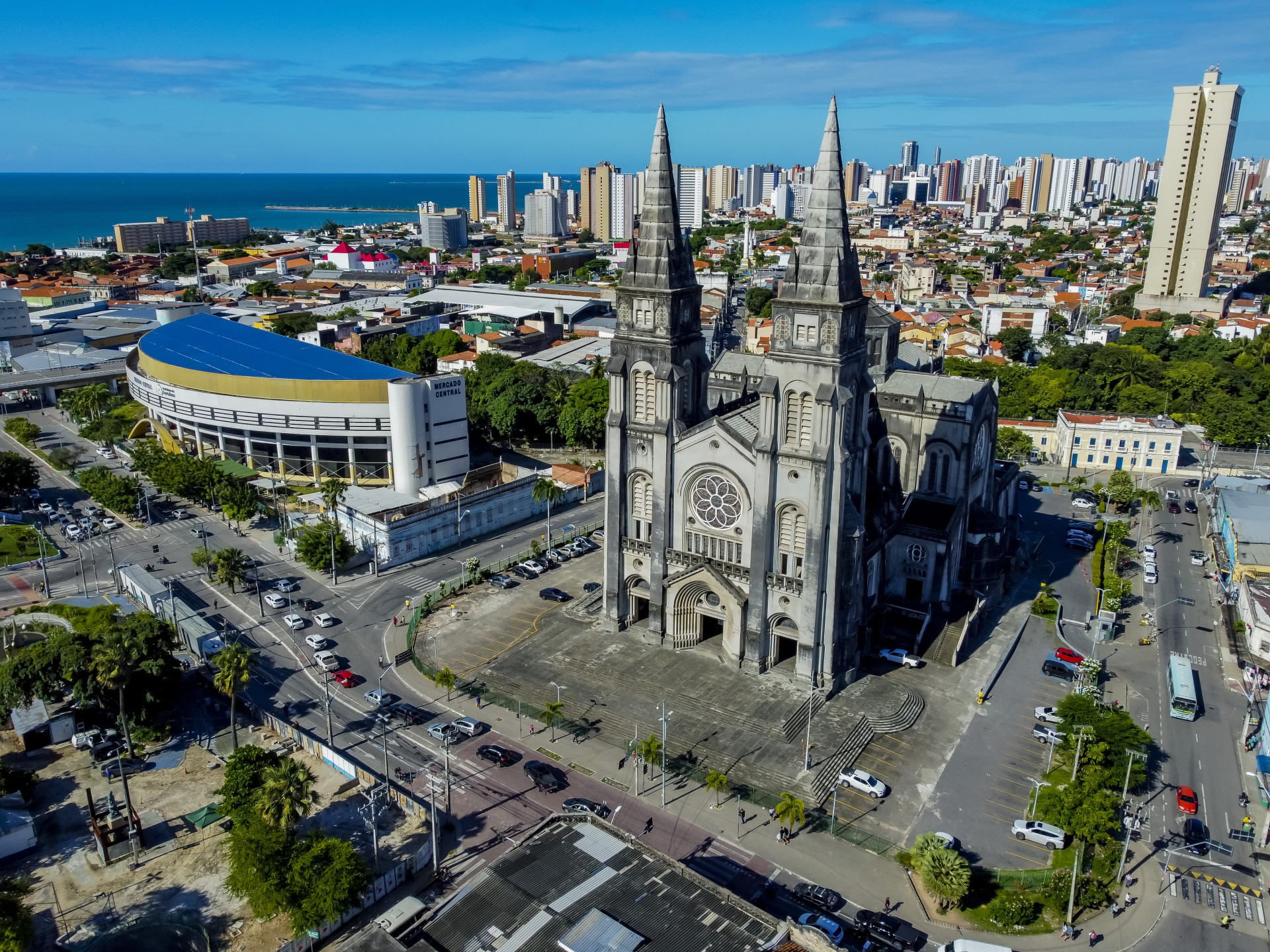 Catedral de Fortaleza, em foto premiada pelo CAU-CE (Foto: FCO FONTENELE)