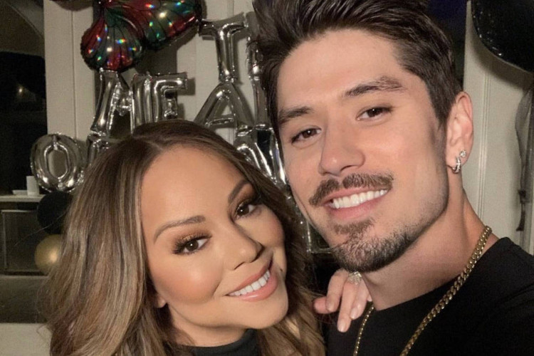 A cantora Mariah Carey e o dançarino Bryan Tanaka terminaram o namoro após 7 anos de relacionamento