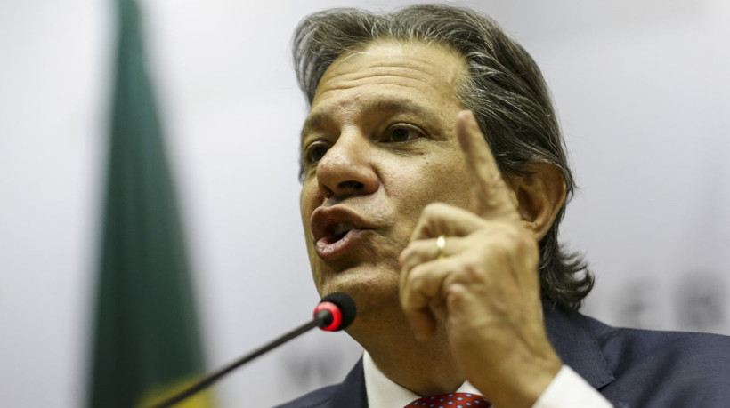 Haddad anuncia medidas de arrecadação com reoneração gradual da folha 