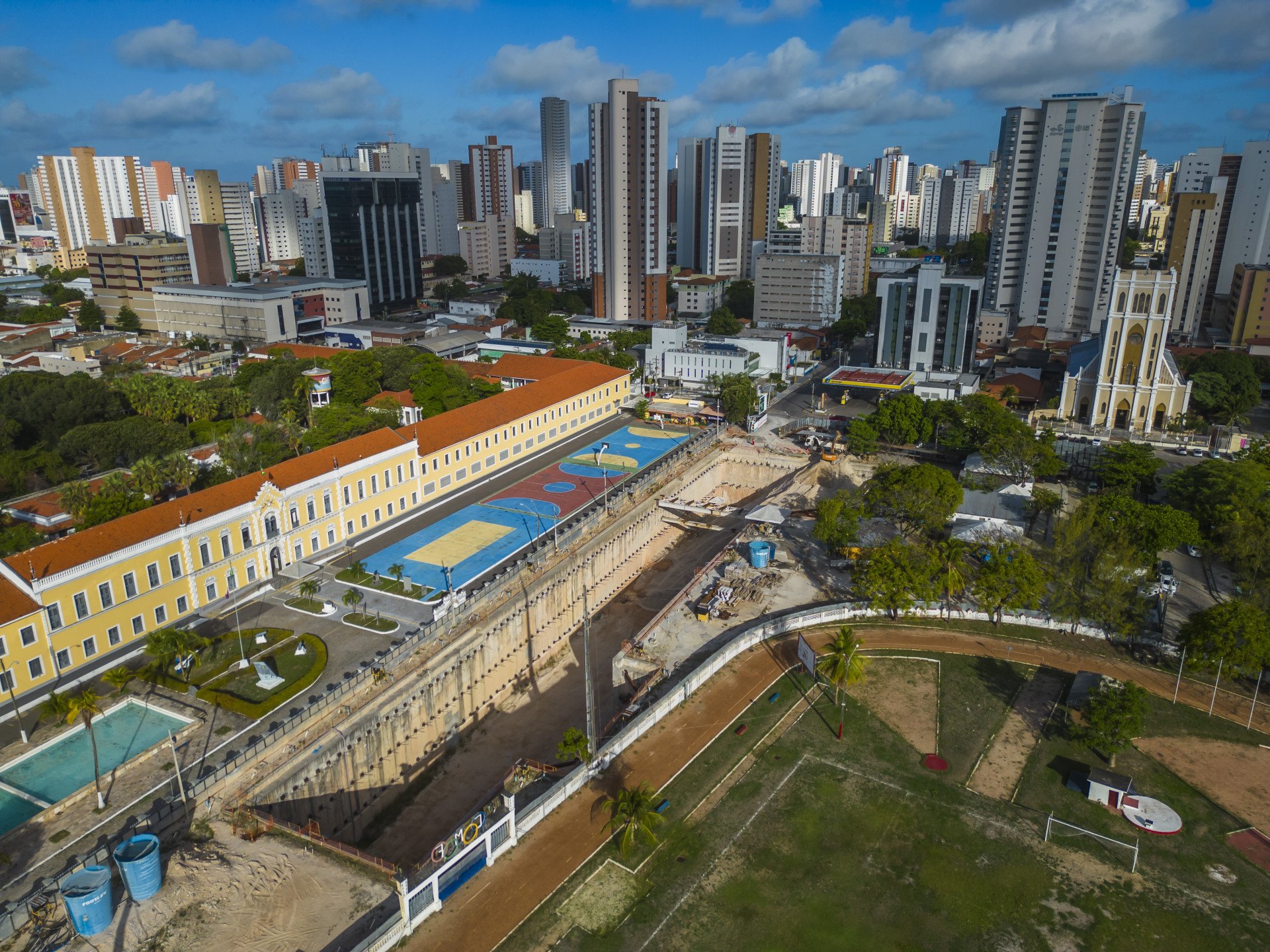 ￼OBRAS da Linha Leste devem acelerar com o reparo das tuneladoras (Foto: FCO FONTENELE)