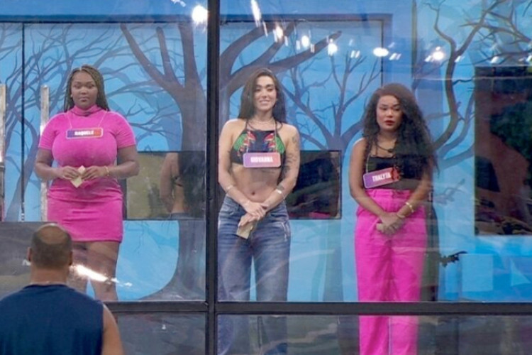 Giovanna, Raquele e Thalyta foram as sisters escolhidas pela casa para entrar no Big Brother Brasil 2024 (BBB 24) pelo Puxadinho