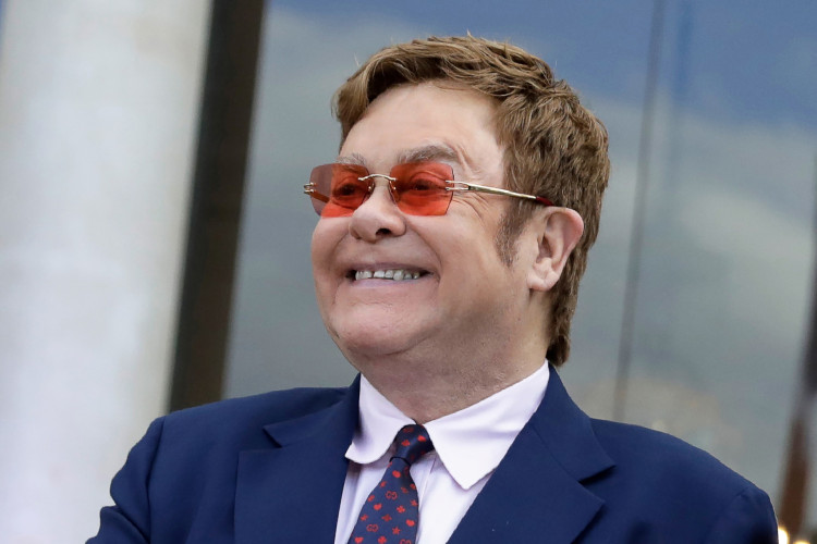 Com conquista do Emmy, Elton John entra para o grupo de artistas que ganharam os principais prêmios da indústria cultural