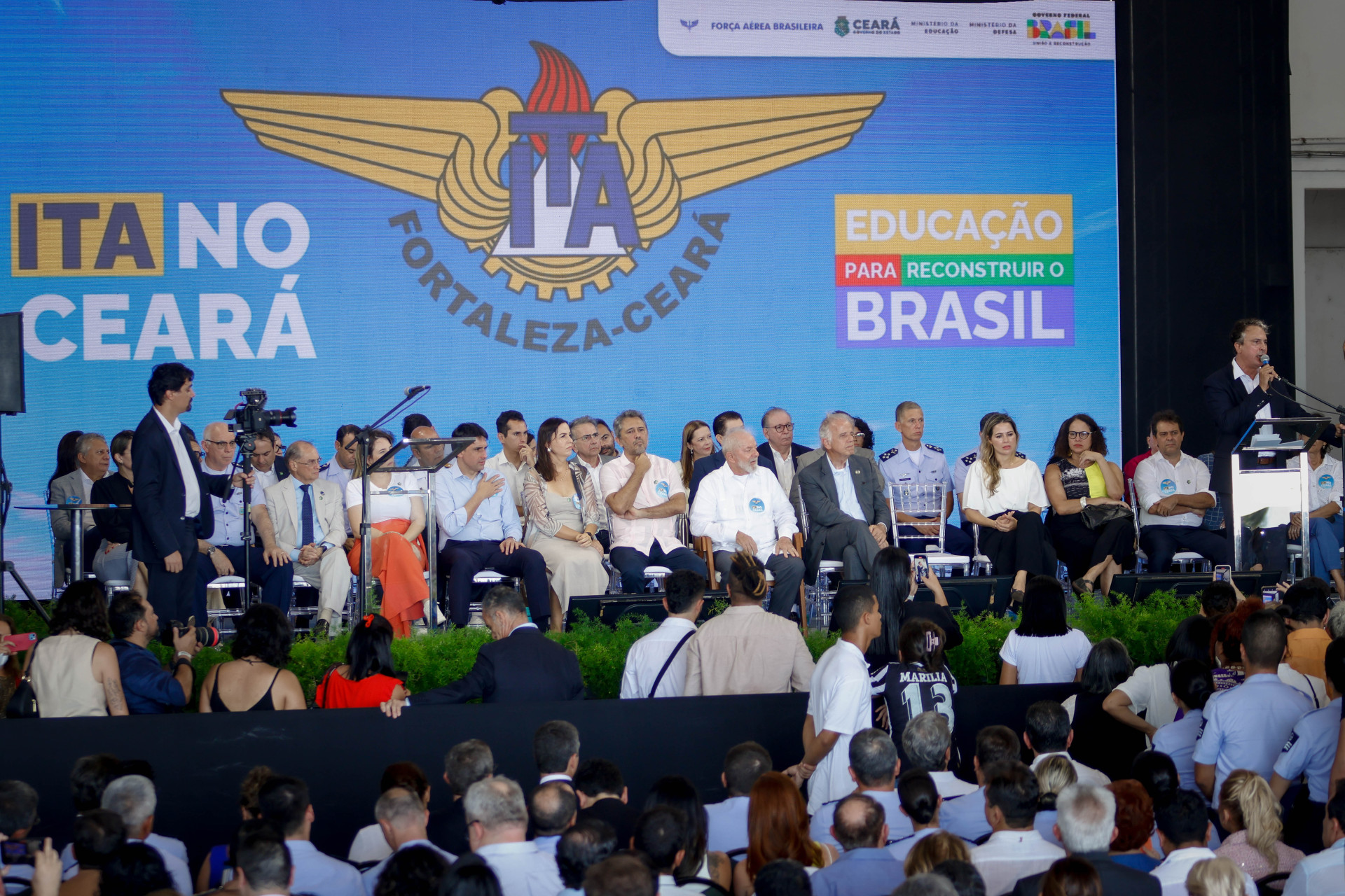 ￼Palanque de Lula, sem Luizianne nem Sarto (Foto: AURÉLIO ALVES)