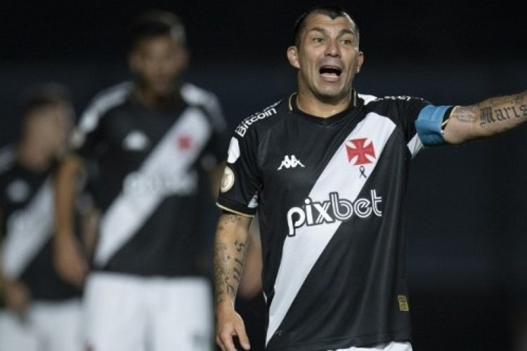 O Vasco vai enfrentar o Madureira: veja onde assistir ao jogo do Campeonato Carioca